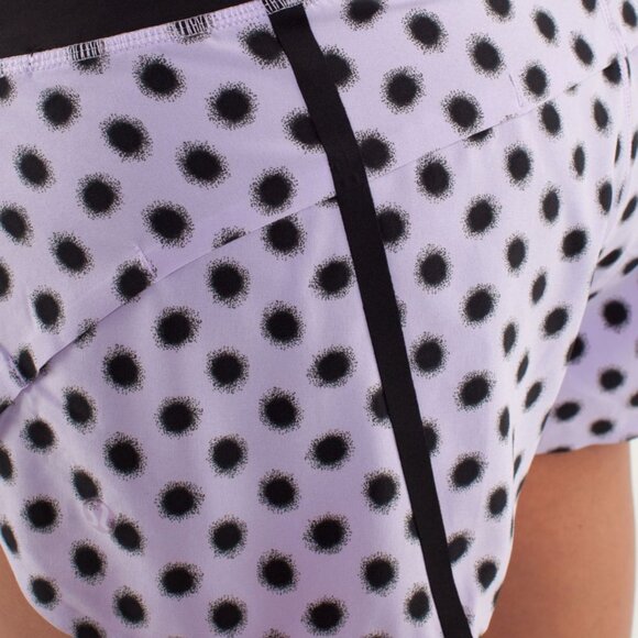 Lululemon Speed Up Naked Seam Running Shorts Lilac Purple Black Workout - Picture 5 of 9